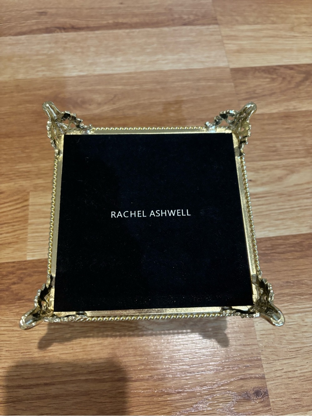 NWOT Rachel Ashwell Jewellery Box Gold Dragonfly - Picture 4 of 4